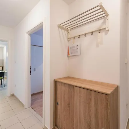 2 Bedroom Beautiful In